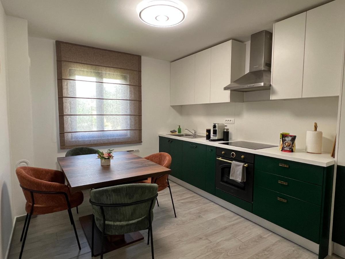 Lolita Apartment Рийека Екстериор снимка