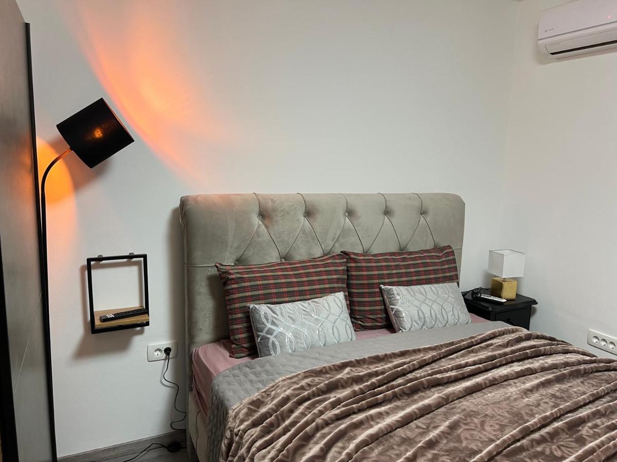 Lolita Apartment Рийека Екстериор снимка